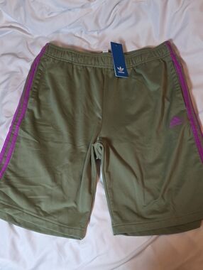 Adidas Olive Green Shorts with Purple Side Stripes mens Size Medium